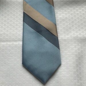 Austin Manor Men's Tie